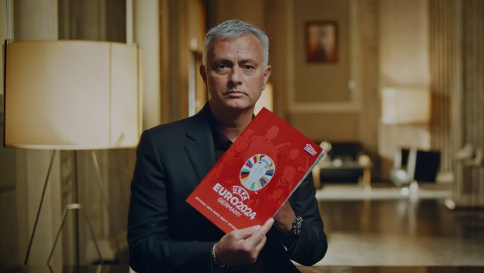 Uefa Euro 2024: le figurine ufficiali saranno Topps e c'è anche Mourinho